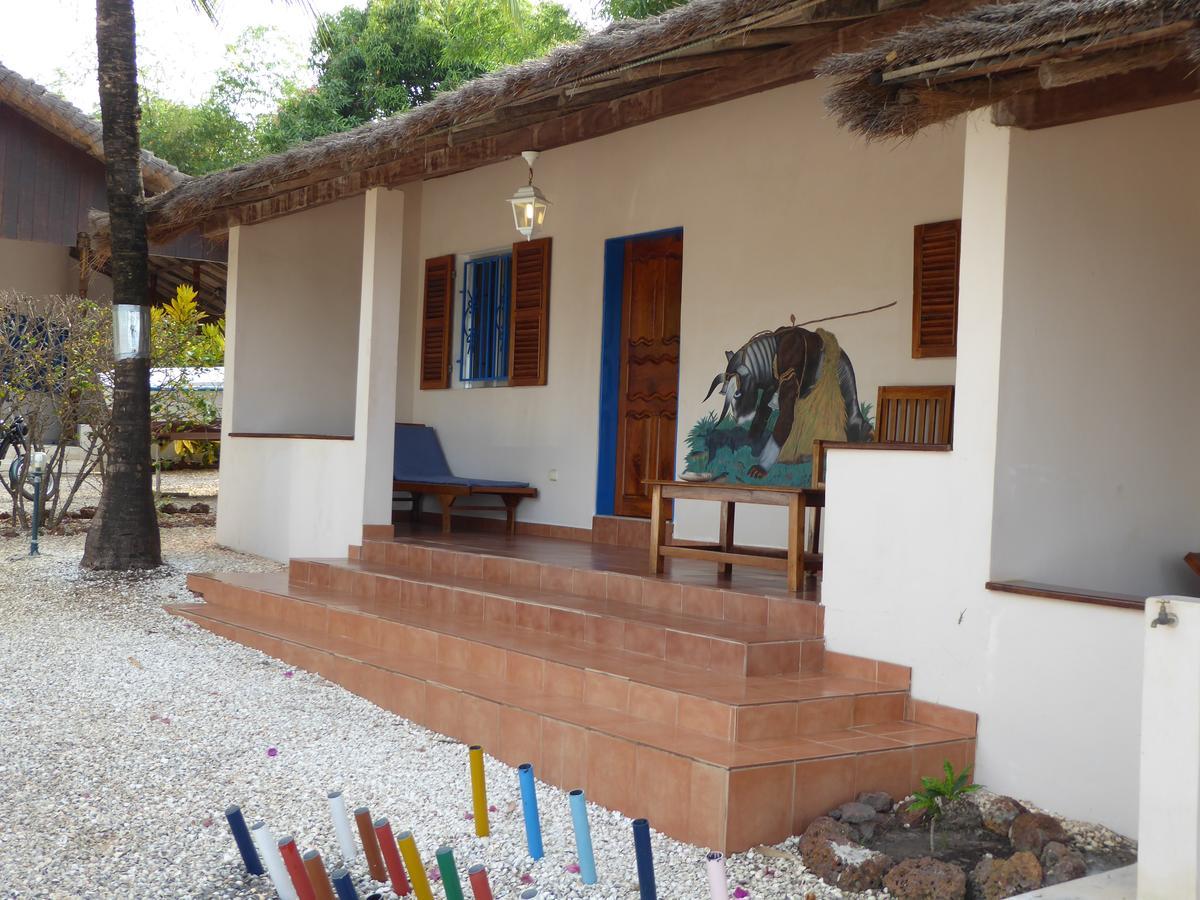 Bubaque Hotel Kasa Afrikana מראה חיצוני תמונה