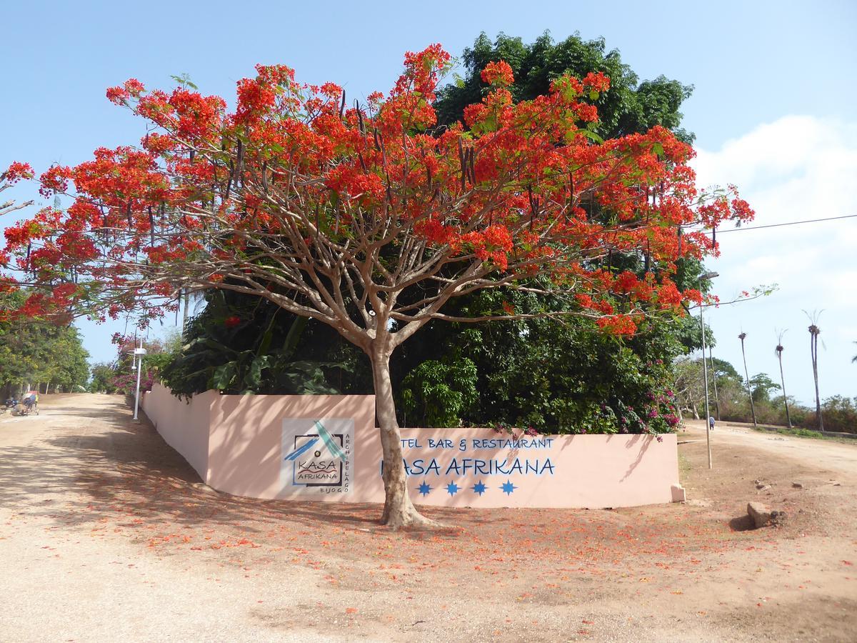Bubaque Hotel Kasa Afrikana מראה חיצוני תמונה